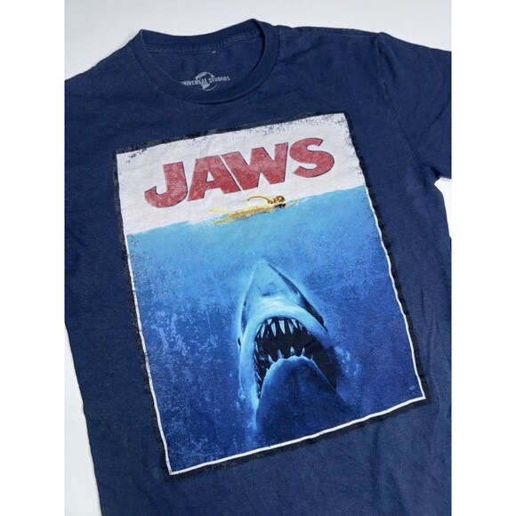 Vintage Universal Studios Jaws T-Shirt Mens Small Blue Movie Promo Y2K Shirt - Picture 3 of 6